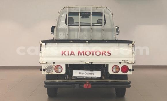 Acheter Occasion Voiture Kia K5 Blanc à Maseru, Maseru Acheter Occasion Voiture Kia K5 Blanc à Maseru, Maseru