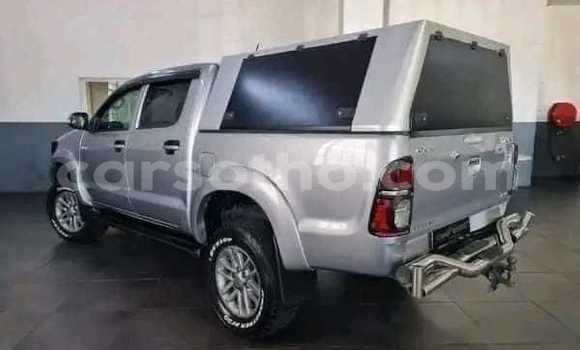 Buy Used Toyota Hilux Silver Car in Maseru in Maseru Buy Used Toyota Hilux Silver Car in Maseru in Maseru