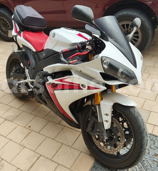 Big with watermark yamaha r1 maseru maseru 28519