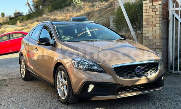 Buy Used Volvo V40 Other Car in Mafeteng in Mafeteng Buy Used Volvo V40 Other Car in Mafeteng in Mafeteng
