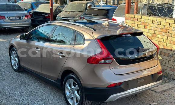 Buy Used Volvo V40 Other Car in Mafeteng in Mafeteng Buy Used Volvo V40 Other Car in Mafeteng in Mafeteng