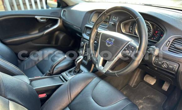 Buy Used Volvo V40 Other Car in Mafeteng in Mafeteng Buy Used Volvo V40 Other Car in Mafeteng in Mafeteng