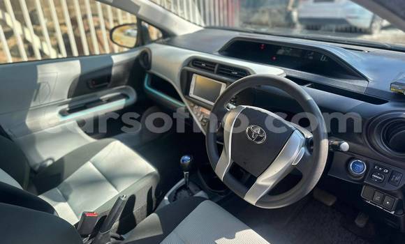 Acheter Occasion Voiture Toyota Aqua Bleu à Hlotse, Leribe Acheter Occasion Voiture Toyota Aqua Bleu à Hlotse, Leribe