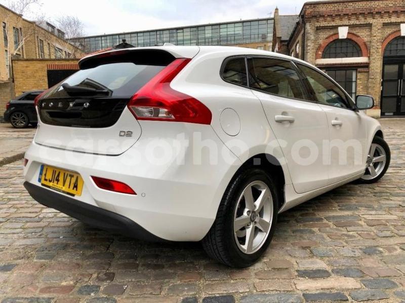 Big with watermark 2014 volvov40 1.6 d2 es powershift 5dr 1