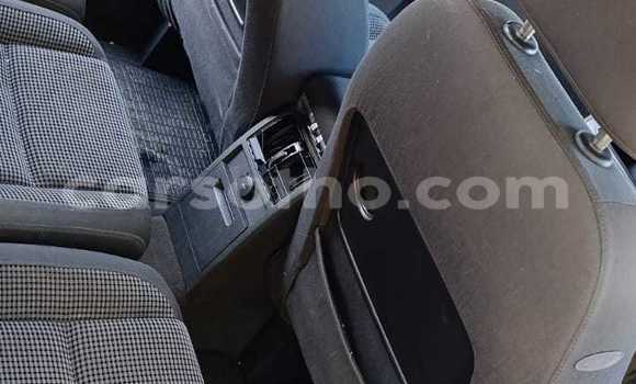 Sayi Na hannu Volkswagen Touran Other Mota in Hlotse a Leribe Sayi Na hannu Volkswagen Touran Other Mota in Hlotse a Leribe