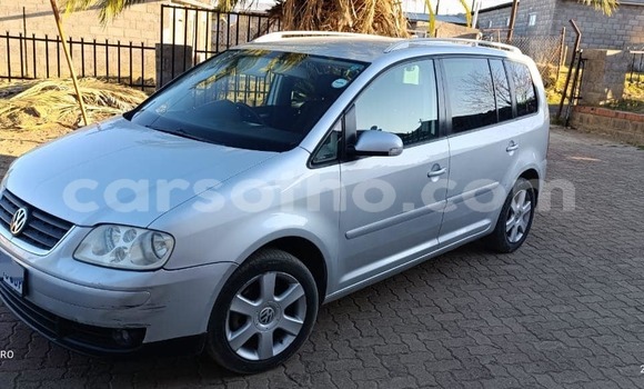 Sayi Na hannu Volkswagen Touran Other Mota in Hlotse a Leribe Sayi Na hannu Volkswagen Touran Other Mota in Hlotse a Leribe