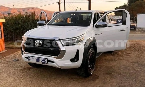 اشتري مستعمل Toyota GT86 White سيارة في Butha–Buthe في Thaba-Tseka