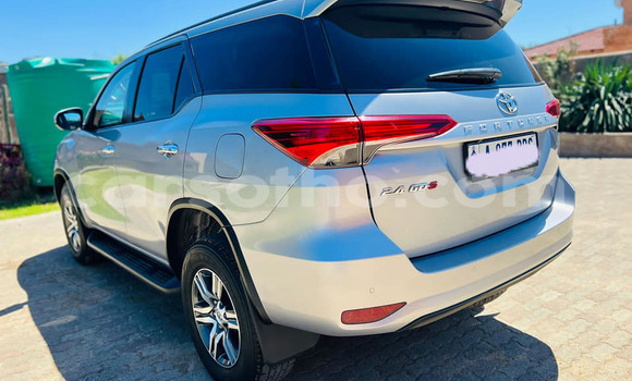 Buy Used Toyota Fortuner Other Car in Mafeteng in Mafeteng Buy Used Toyota Fortuner Other Car in Mafeteng in Mafeteng