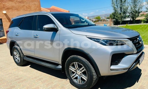 Buy Used Toyota Fortuner Other Car in Mafeteng in Mafeteng Buy Used Toyota Fortuner Other Car in Mafeteng in Mafeteng