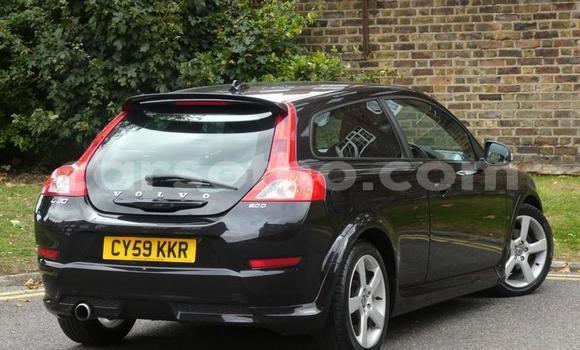 Sayi Na hannu Volvo C30 Black Mota in Roma a Maseru Sayi Na hannu Volvo C30 Black Mota in Roma a Maseru