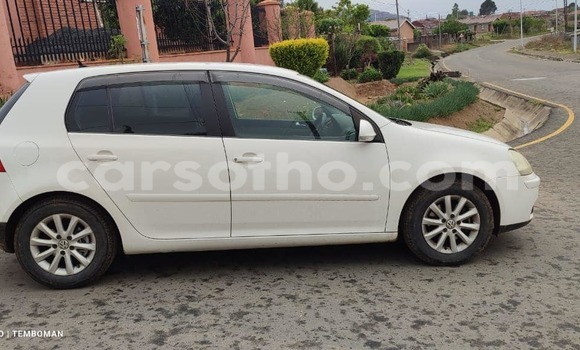 Buy Used Volkswagen Golf White Car in Butha–Buthe in Thaba-Tseka Buy Used Volkswagen Golf White Car in Butha–Buthe in Thaba-Tseka