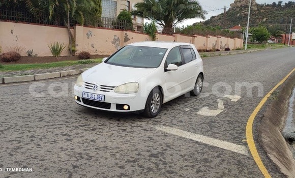 Buy Used Volkswagen Golf White Car in Butha–Buthe in Thaba-Tseka Buy Used Volkswagen Golf White Car in Butha–Buthe in Thaba-Tseka