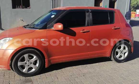 Sayi Na hannu Suzuki Swift Red Mota in Hlotse a Leribe Sayi Na hannu Suzuki Swift Red Mota in Hlotse a Leribe
