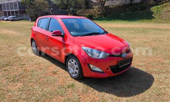 اشتري مستعمل Hyundai i20 Red سيارة في Maseru في Maseru