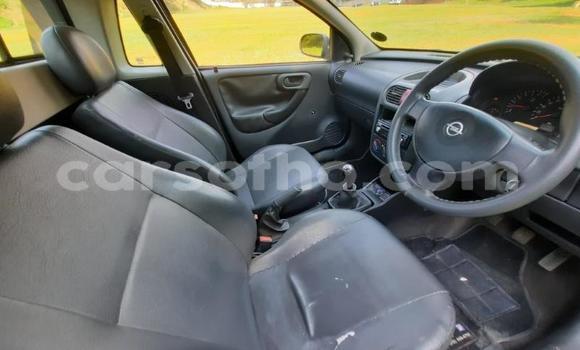 Sayi Na hannu Opel Corsa Black Mota in Maseru a Maseru Sayi Na hannu Opel Corsa Black Mota in Maseru a Maseru