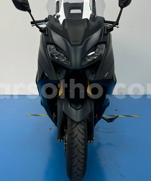 Big with watermark yamaha tmax maseru maseru 28586