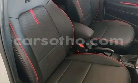 اشتري مستعمل Hyundai i20 White سيارة في Maseru في Maseru اشتري مستعمل Hyundai i20 White سيارة في Maseru في Maseru