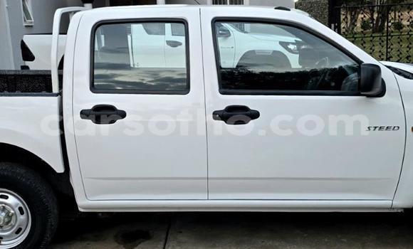 اشتري مستعمل GMC Sierra White سيارة في Maseru في Maseru اشتري مستعمل GMC Sierra White سيارة في Maseru في Maseru