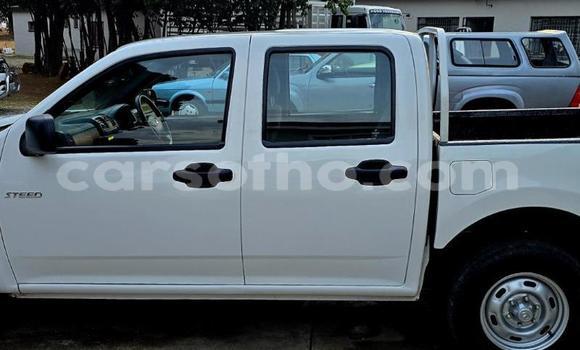 اشتري مستعمل GMC Sierra White سيارة في Maseru في Maseru اشتري مستعمل GMC Sierra White سيارة في Maseru في Maseru