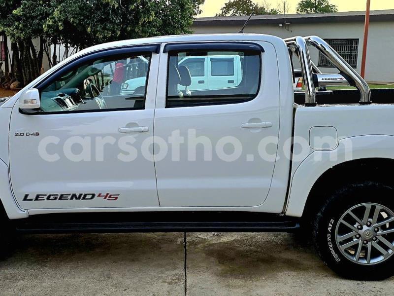 Big with watermark toyota hilux maseru maseru 28601