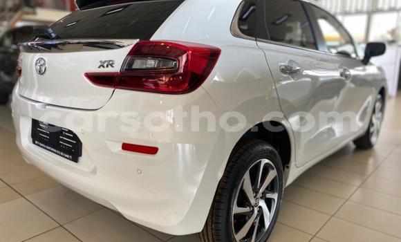 Sayi Na hannu Toyota Starlet White Mota in Maseru a Maseru Sayi Na hannu Toyota Starlet White Mota in Maseru a Maseru