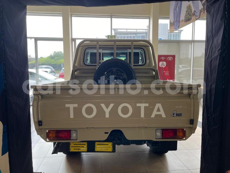 Big with watermark toyota land cruiser maseru maseru 28605