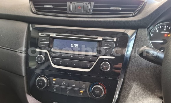 Sayi Na hannu Nissan X–Trail Red Mota in Maseru a Maseru Sayi Na hannu Nissan X–Trail Red Mota in Maseru a Maseru