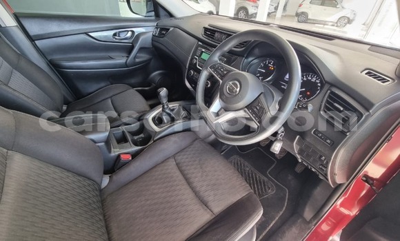 Sayi Na hannu Nissan X–Trail Red Mota in Maseru a Maseru Sayi Na hannu Nissan X–Trail Red Mota in Maseru a Maseru