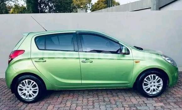 اشتري مستعمل Hyundai i20 Green سيارة في Maseru في Maseru اشتري مستعمل Hyundai i20 Green سيارة في Maseru في Maseru