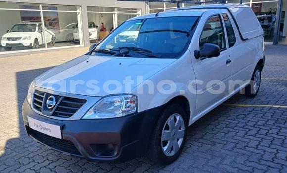 Sayi Na hannu Nissan NV200 White Mota in Maseru a Maseru