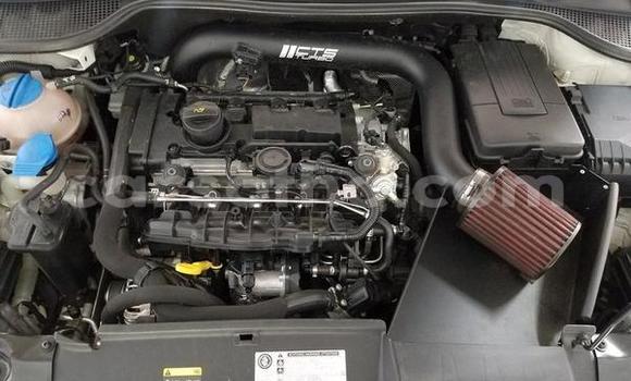 Acheter Occasion Voiture Volkswagen Scirocco R Blanc à Butha–Buthe, Thaba-Tseka Acheter Occasion Voiture Volkswagen Scirocco R Blanc à Butha–Buthe, Thaba-Tseka