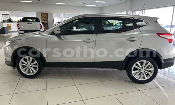 Sayi Na hannu Nissan Qashqai Silver Mota in Maseru a Maseru Sayi Na hannu Nissan Qashqai Silver Mota in Maseru a Maseru