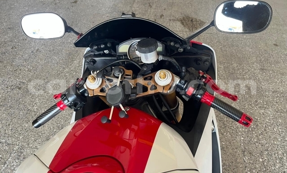 اشتري مستعمل Yamaha YZF White دراجة نارية في Butha Buthe في Butha-Buthe اشتري مستعمل Yamaha YZF White دراجة نارية في Butha Buthe في Butha-Buthe