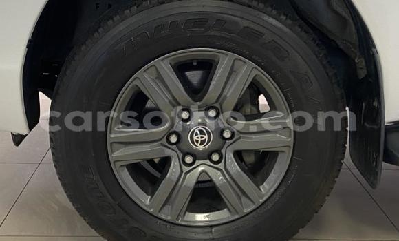 Acheter Occasion Voiture Toyota Hilux Blanc à Maseru, Maseru Acheter Occasion Voiture Toyota Hilux Blanc à Maseru, Maseru