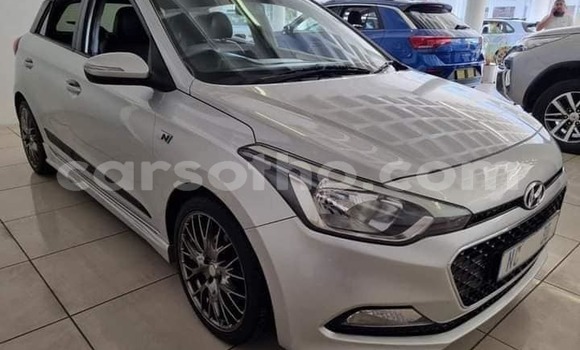اشتري مستعمل Hyundai i20 Silver سيارة في Maseru في Maseru اشتري مستعمل Hyundai i20 Silver سيارة في Maseru في Maseru