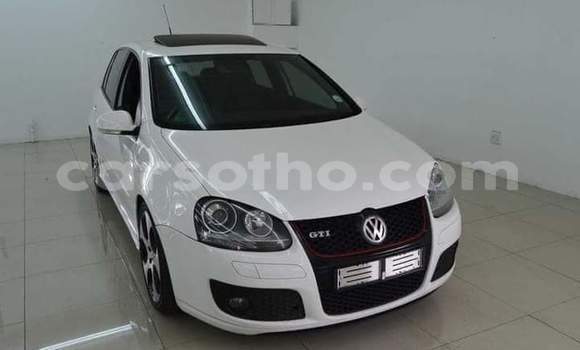 Sayi Na hannu Volkswagen Golf GTI White Mota in Maseru a Maseru Sayi Na hannu Volkswagen Golf GTI White Mota in Maseru a Maseru