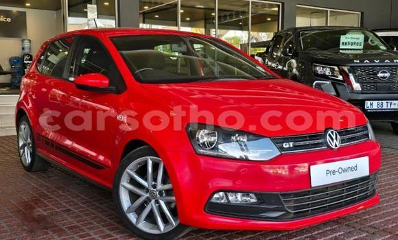 اشتري مستعمل Volkswagen Polo Red سيارة في Maseru في Maseru