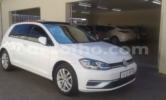 اشتري مستعمل Volkswagen Golf White سيارة في Maseru في Maseru اشتري مستعمل Volkswagen Golf White سيارة في Maseru في Maseru