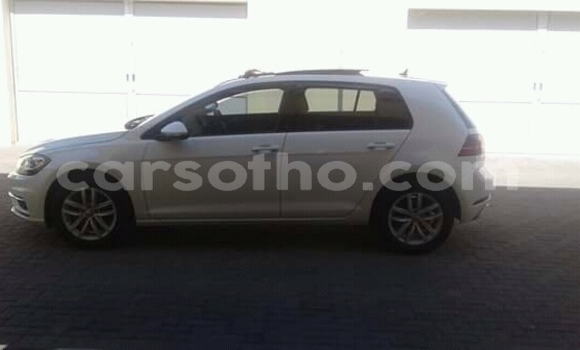 اشتري مستعمل Volkswagen Golf White سيارة في Maseru في Maseru اشتري مستعمل Volkswagen Golf White سيارة في Maseru في Maseru