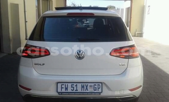 اشتري مستعمل Volkswagen Golf White سيارة في Maseru في Maseru اشتري مستعمل Volkswagen Golf White سيارة في Maseru في Maseru