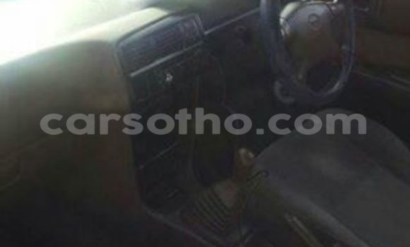 Sayi Na hannu Toyota Corolla Silver Mota in Maseru a Maseru Sayi Na hannu Toyota Corolla Silver Mota in Maseru a Maseru