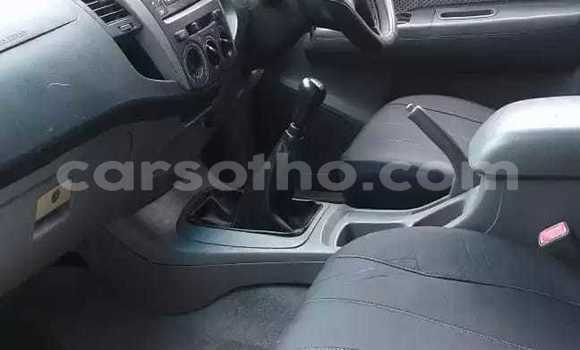 Acheter Occasion Voiture Toyota Hilux Blanc à Maseru, Maseru Acheter Occasion Voiture Toyota Hilux Blanc à Maseru, Maseru