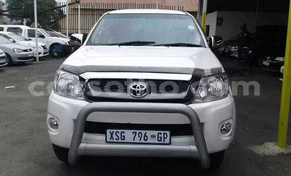 Acheter Occasion Voiture Toyota Hilux Blanc à Maseru, Maseru Acheter Occasion Voiture Toyota Hilux Blanc à Maseru, Maseru