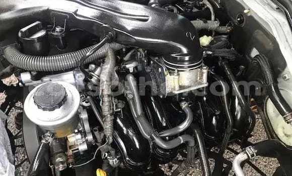 Acheter Occasion Voiture Toyota Hilux Blanc à Maseru, Maseru Acheter Occasion Voiture Toyota Hilux Blanc à Maseru, Maseru