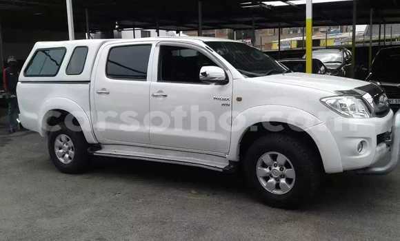 Acheter Occasion Voiture Toyota Hilux Blanc à Maseru, Maseru Acheter Occasion Voiture Toyota Hilux Blanc à Maseru, Maseru