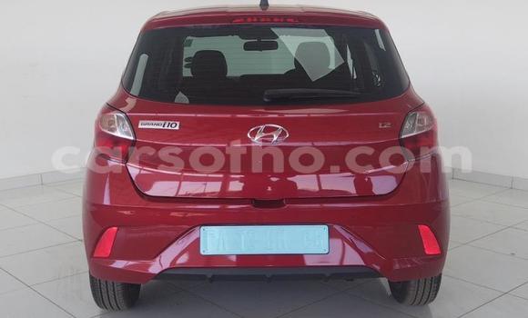 Sayi Na hannu Hyundai i10 Red Mota in Maseru a Maseru Sayi Na hannu Hyundai i10 Red Mota in Maseru a Maseru