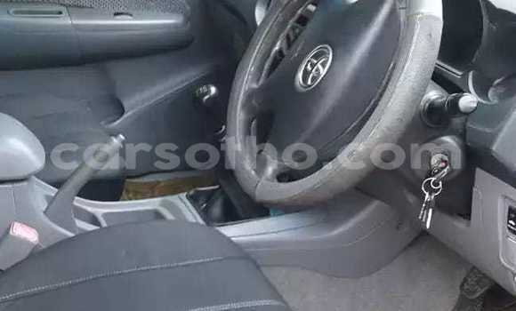 Acheter Occasion Voiture Toyota Hilux Blanc à Maseru, Maseru Acheter Occasion Voiture Toyota Hilux Blanc à Maseru, Maseru