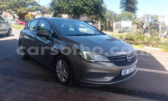 اشتري مستعمل Opel Astra Other سيارة في Maseru في Maseru