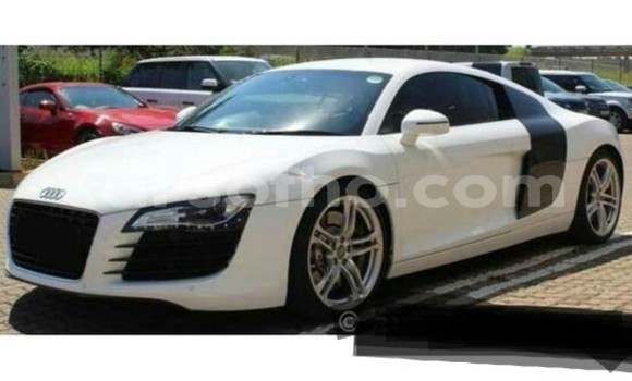 Buy Used Audi R8 White Car in Maseru in Maseru Buy Used Audi R8 White Car in Maseru in Maseru