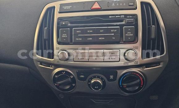 Sayi Na hannu Hyundai i20 White Mota in Maseru a Maseru Sayi Na hannu Hyundai i20 White Mota in Maseru a Maseru